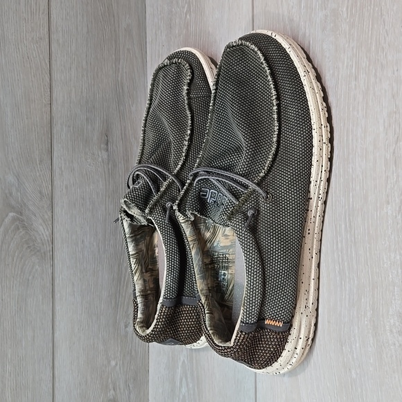 Hey Dude Mens Wally Kite Musk Loafer Slip on shoes sz 13 - Picture 2 of 12